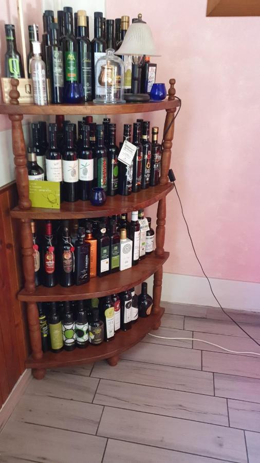 布奈餐厅酒店 Cortemilia 外观 照片