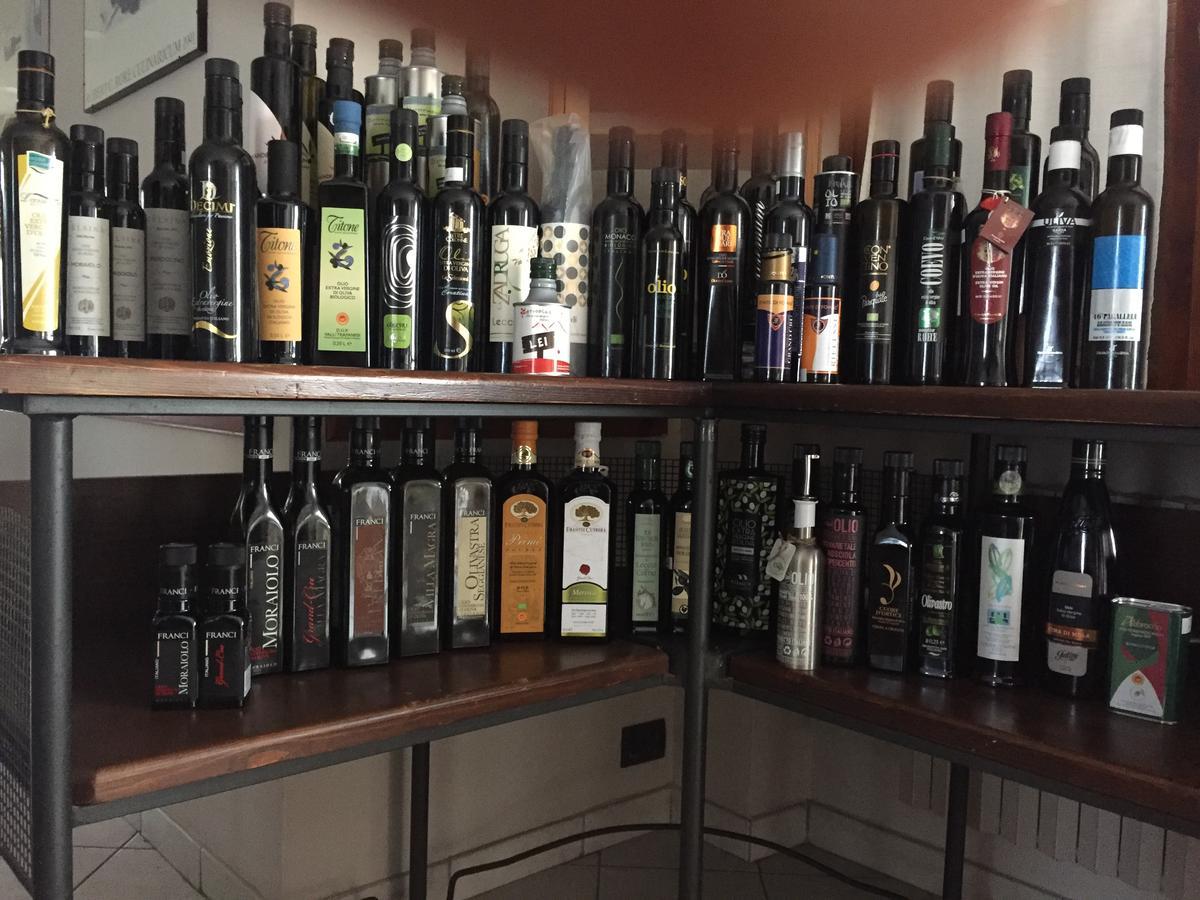 布奈餐厅酒店 Cortemilia 外观 照片